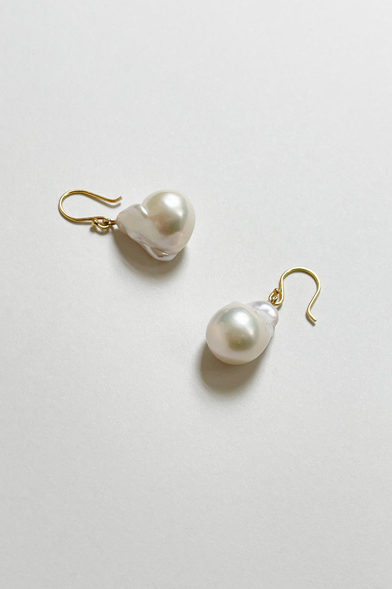 Baroque Pearl Earring