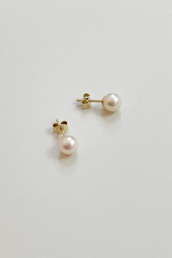 Pearl Ear Sticks